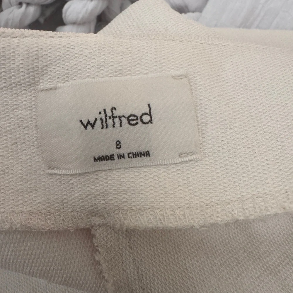 Wilfred  Women's White Pleated Shorts size 8 USED - Picture 9 of 9